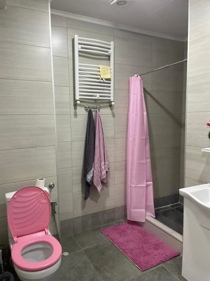 Dona Palace Gold Tbilisi 0*,  Georgië